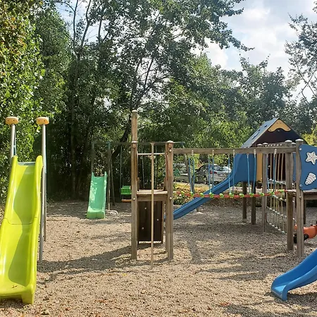אתר קמפינג Nature Le Valenty Lot En Vallee De La Dordogne Toboggan Geant Piscine Mini Golf 3*