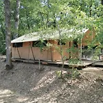 캠프장 Nature Le Valenty Lot En Vallee De La Dordogne Toboggan Geant Piscine Mini Golf Soturac