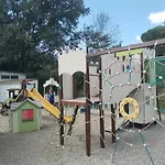 캠프장 Nature Le Valenty Lot En Vallee De La Dordogne Toboggan Geant Piscine Mini Golf