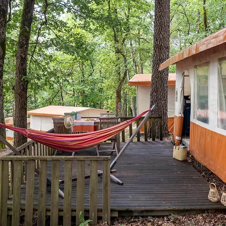 Kemp Nature Le Valenty Mobil-home-dordogne Panoramique Clim Piscine Soturac