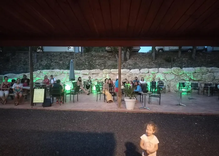 Nature Le Valenty Lot En Vallee De La Dordogne Toboggan Geant Piscine Mini Golf Κάμπινγκ